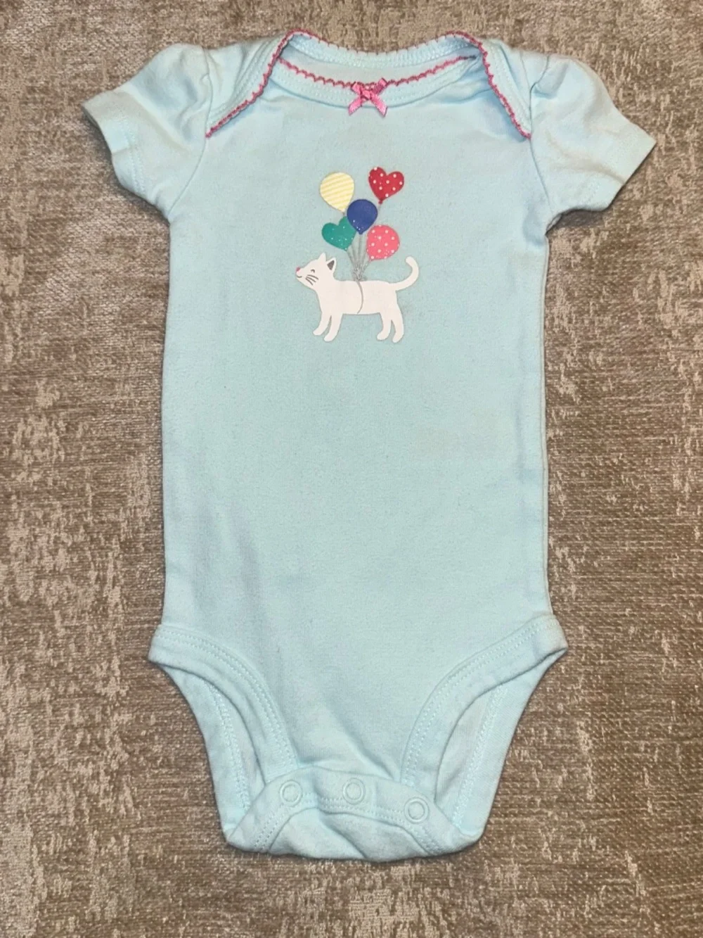 Kitty footed Girls Carter’s Outfit Set size 3M vintage retired set